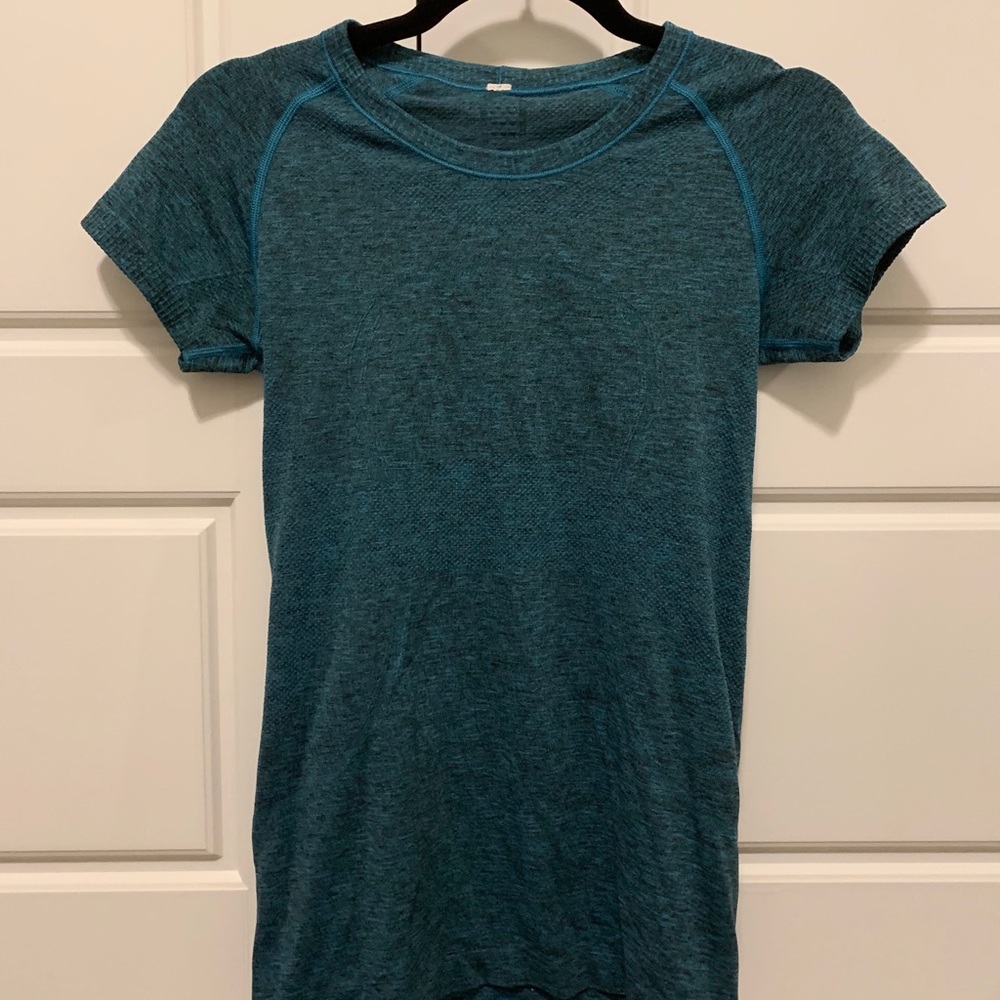Lululemon Swiftly Tech Short Sleeve Shirt